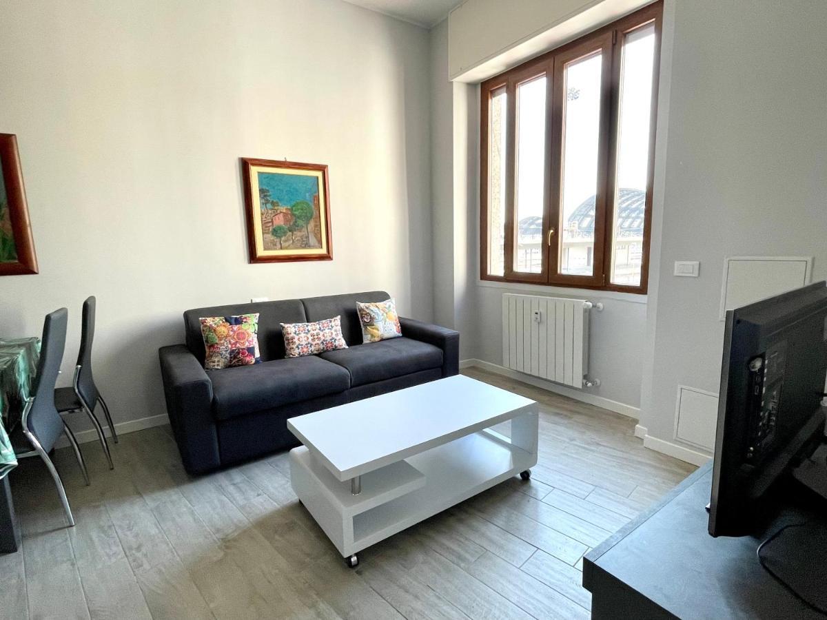 Appartement Enzo à Milan Extérieur photo